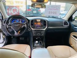 کرایسلەر 300